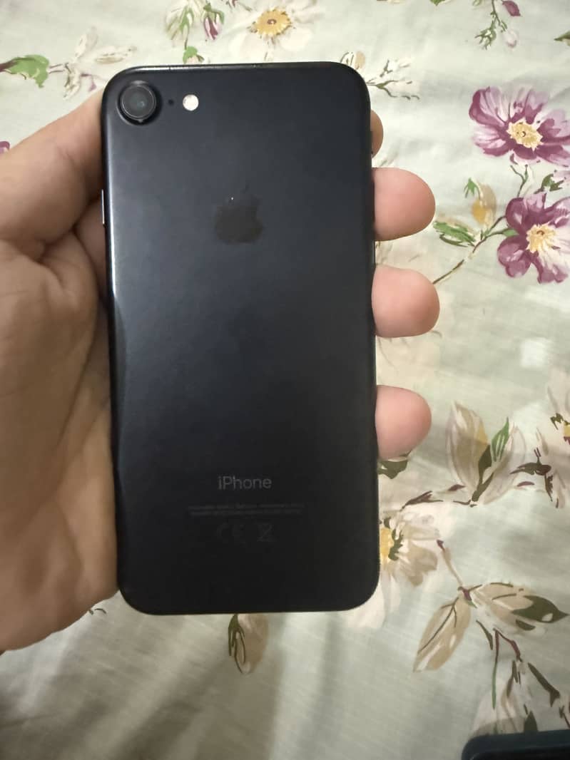 Apple iPhone 7 bypass 5