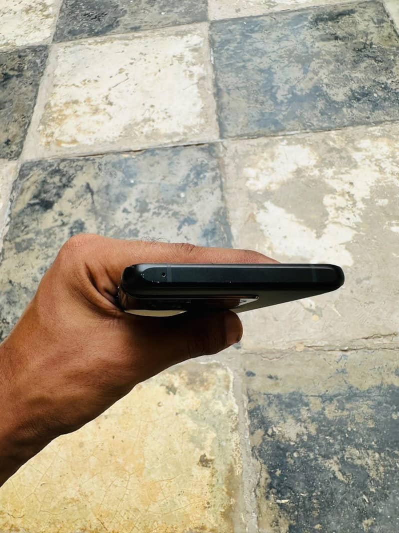 One Plus 10 Pro 3