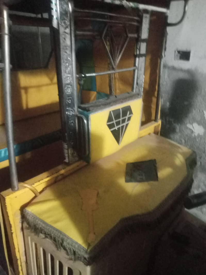 Good Condition Rickshaw 5