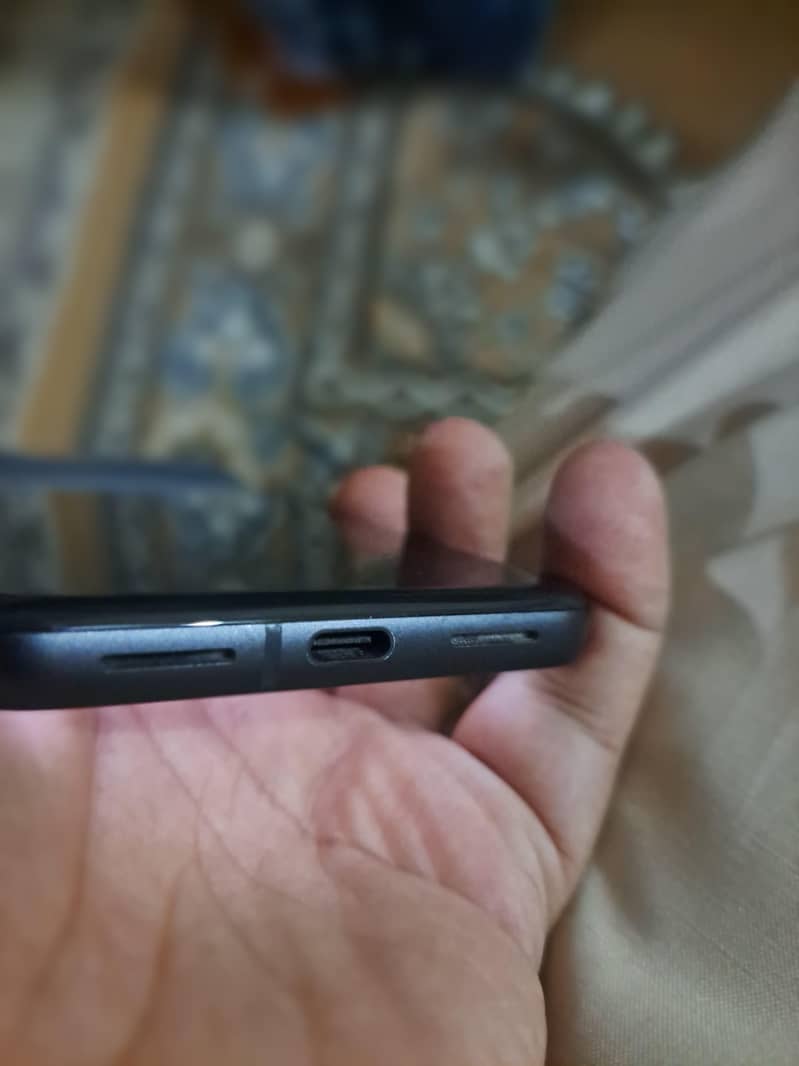 Google Pixel 8 2