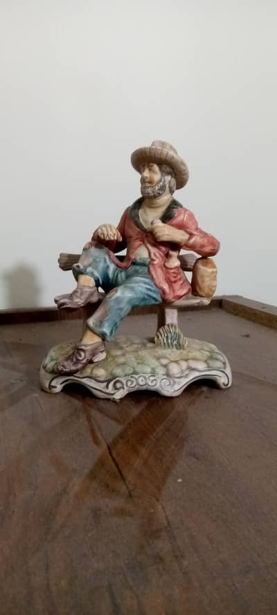 vintage Ceramic Figurines /Antique Style decorative showpiece-2pcs