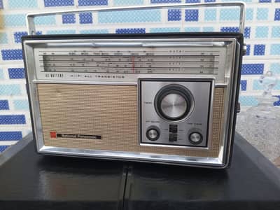 Radio national Panasonic 4 bands