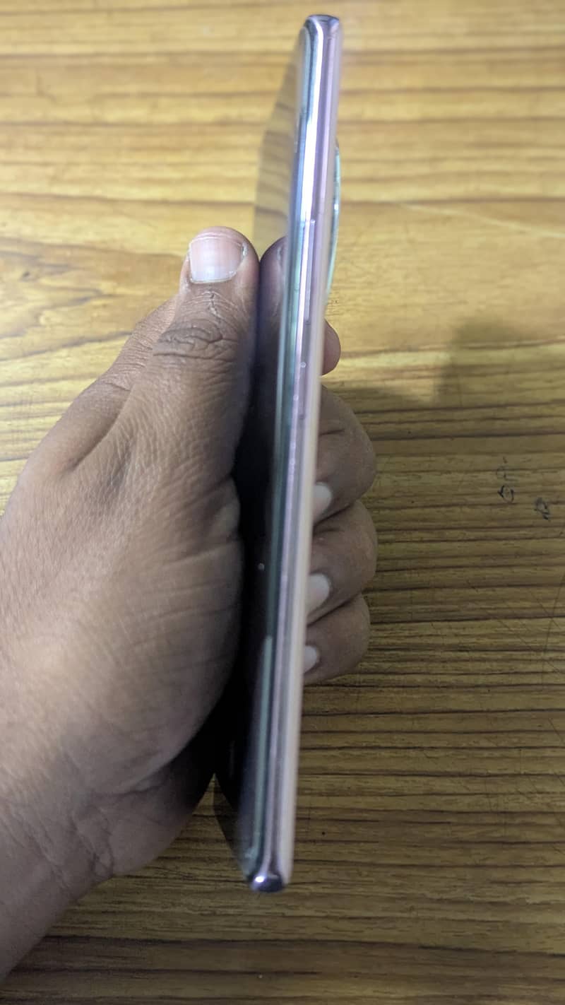 Infinix Zero 40 4