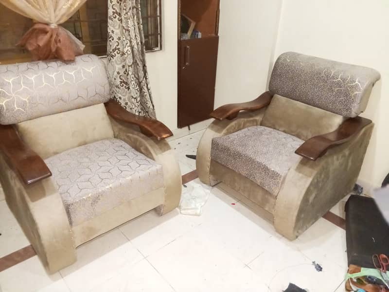 sofa riparing 3