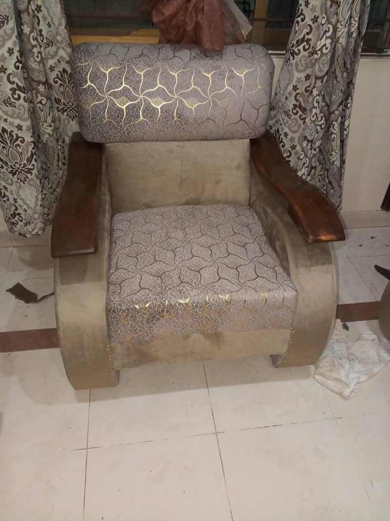 sofa riparing 5
