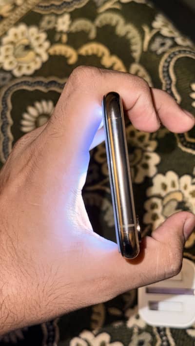 Apple iPhone XS