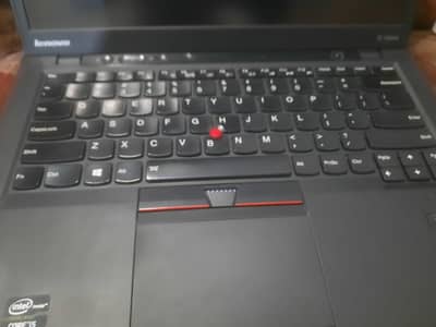 # Lenovo ThinkPad X1 Carbon 5th Gen | Core i7 | 8GB | 256GB NVMe