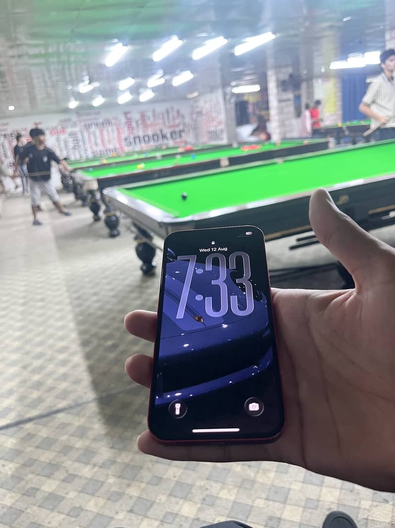 Apple iPhone 13 6