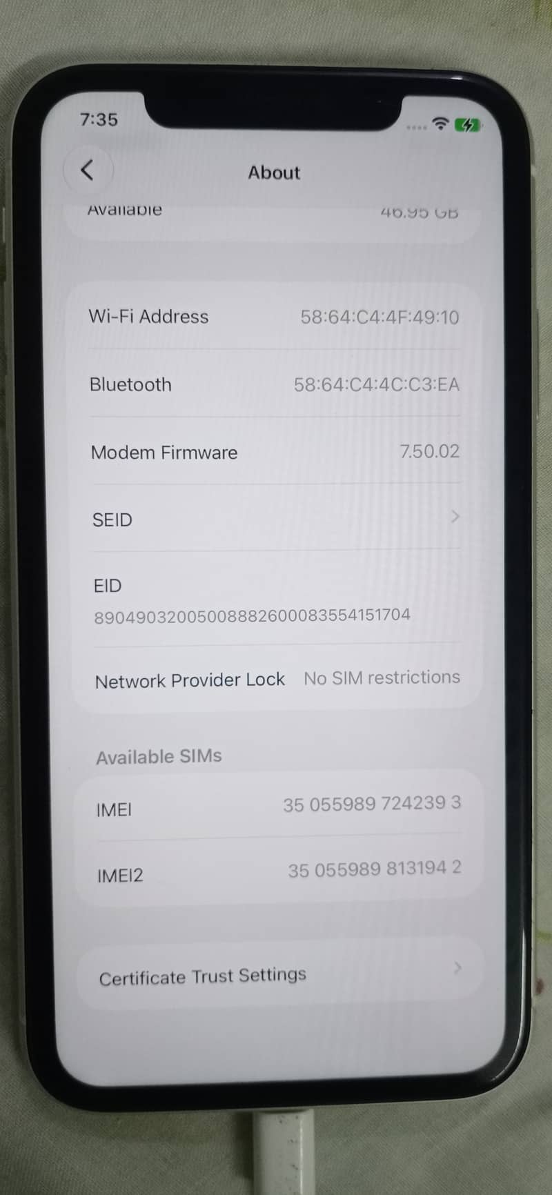 Apple iPhone 11 4