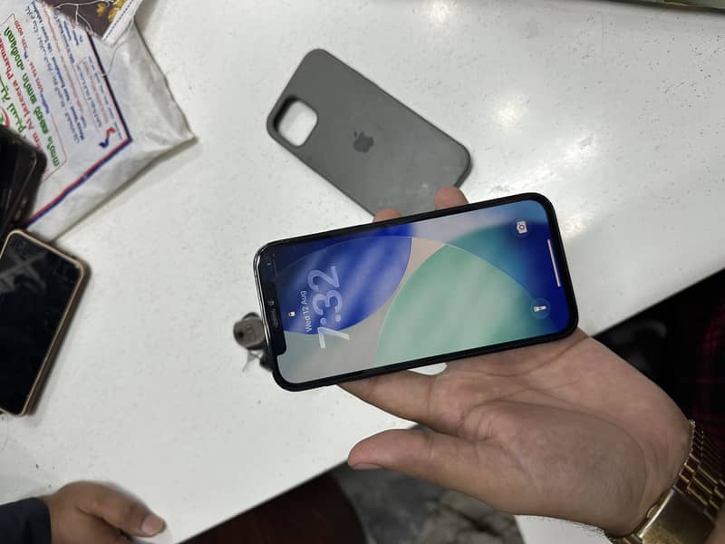 Apple iPhone 12 Pro 11