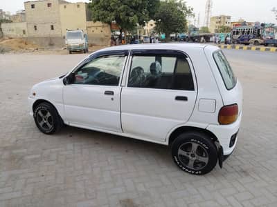 Daihatsu Cuore 2007