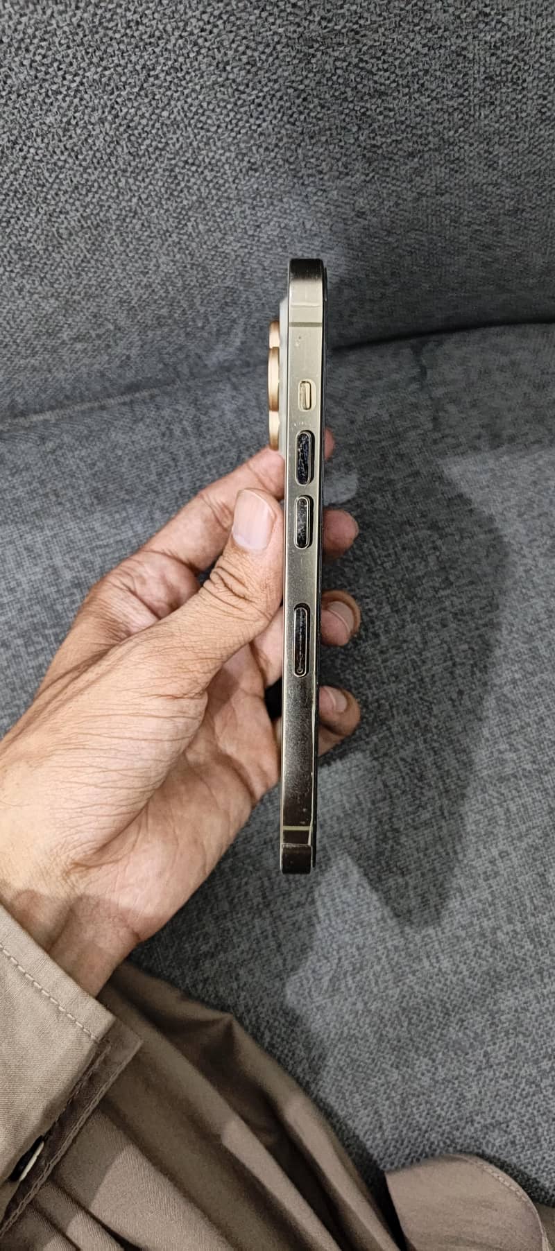 Apple iPhone 14 Pro 1