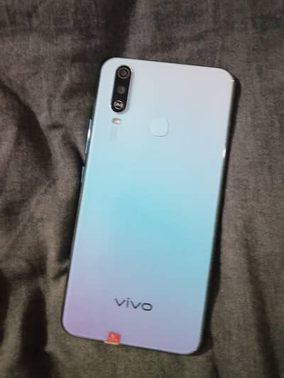 Vivo Y17