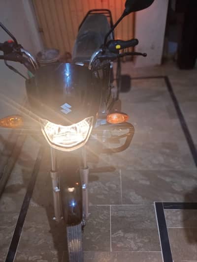 Suzuki GD 110 For Sale  price is fixed no bargining brokers sory 4