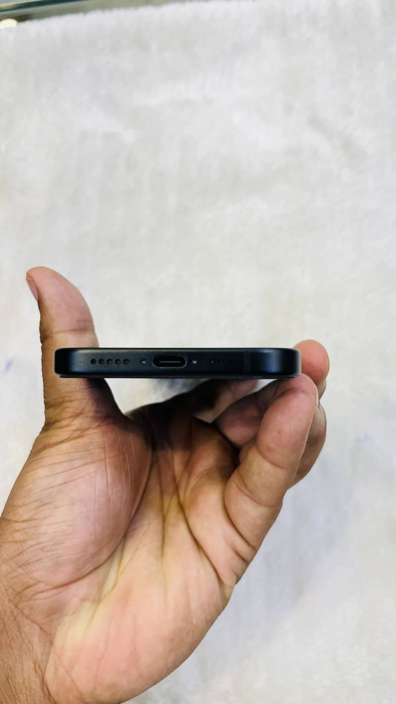Iphone 15 jv 3