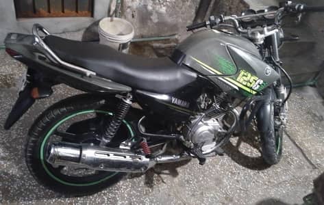 Ybr 125g