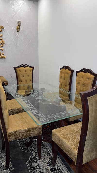 Elegant 6 seater Wooden Dining Table Set – Premium Classic Design