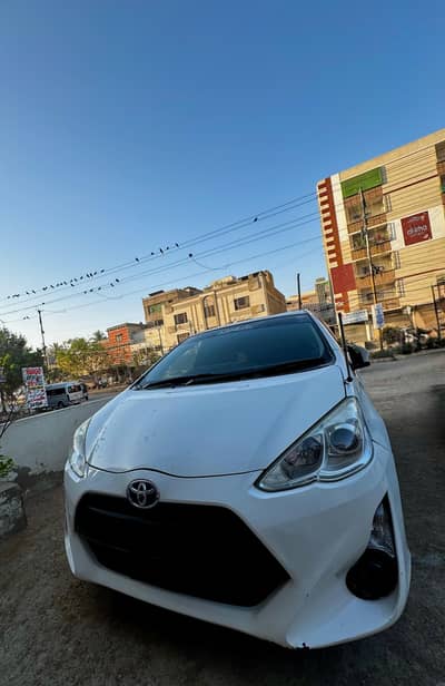 Toyota Aqua 2015