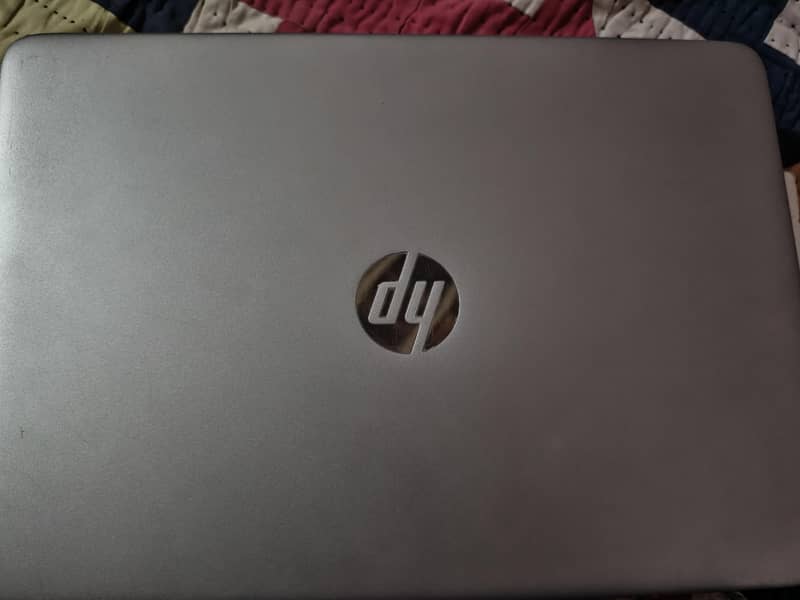 Laptop 0