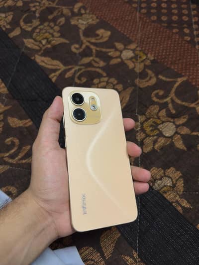 Infinix Smart 9 (4GB/128GB) Golden - 10/10 Condition With Only Phone