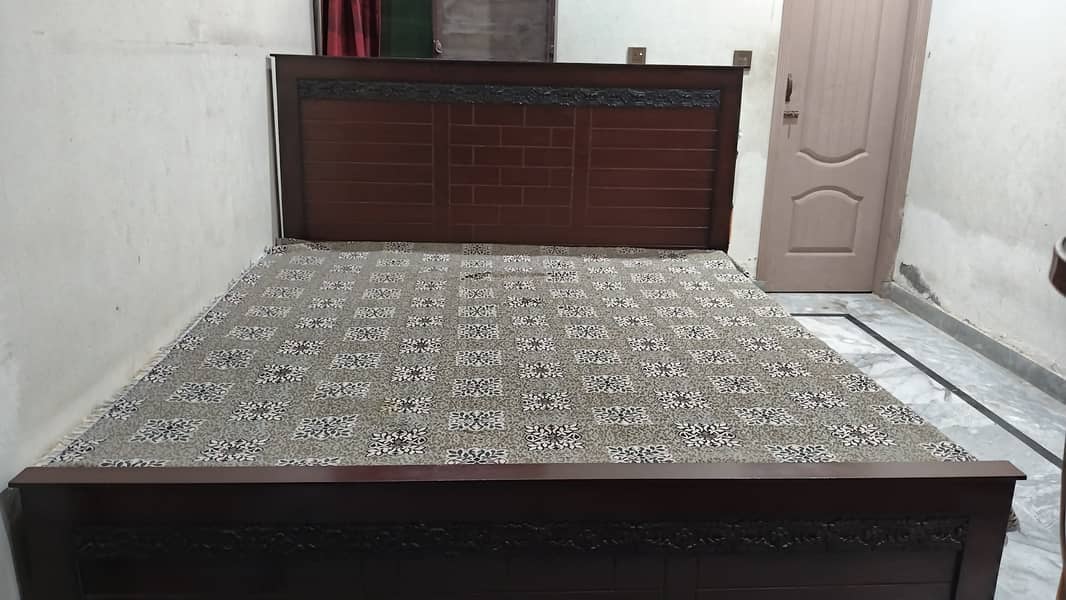 King Size Bed 4
