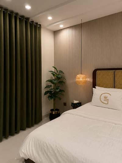 1 Bedroom Luxury Furnished Apartment is Available for Rent in Bahria Town Lahore