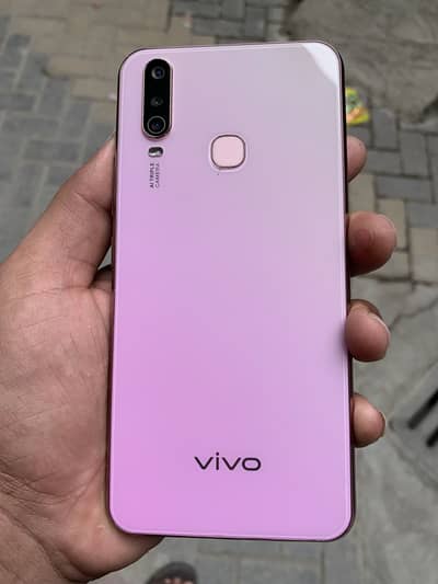 Vivo Y17