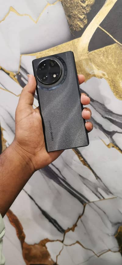 Tecno CAMON 30S