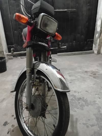 Total genuine original all spare parts fuel tank original bike ka