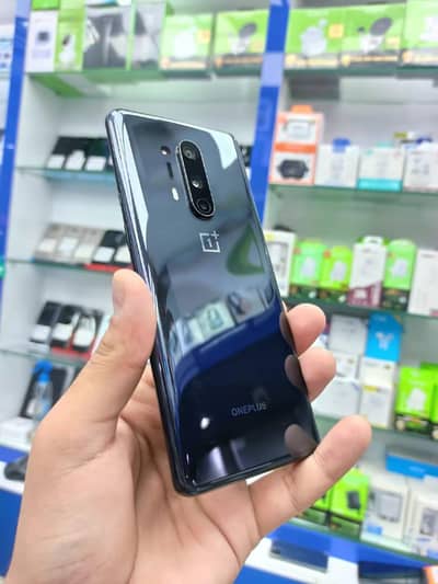 One Plus 8 Pro 12256gb memory