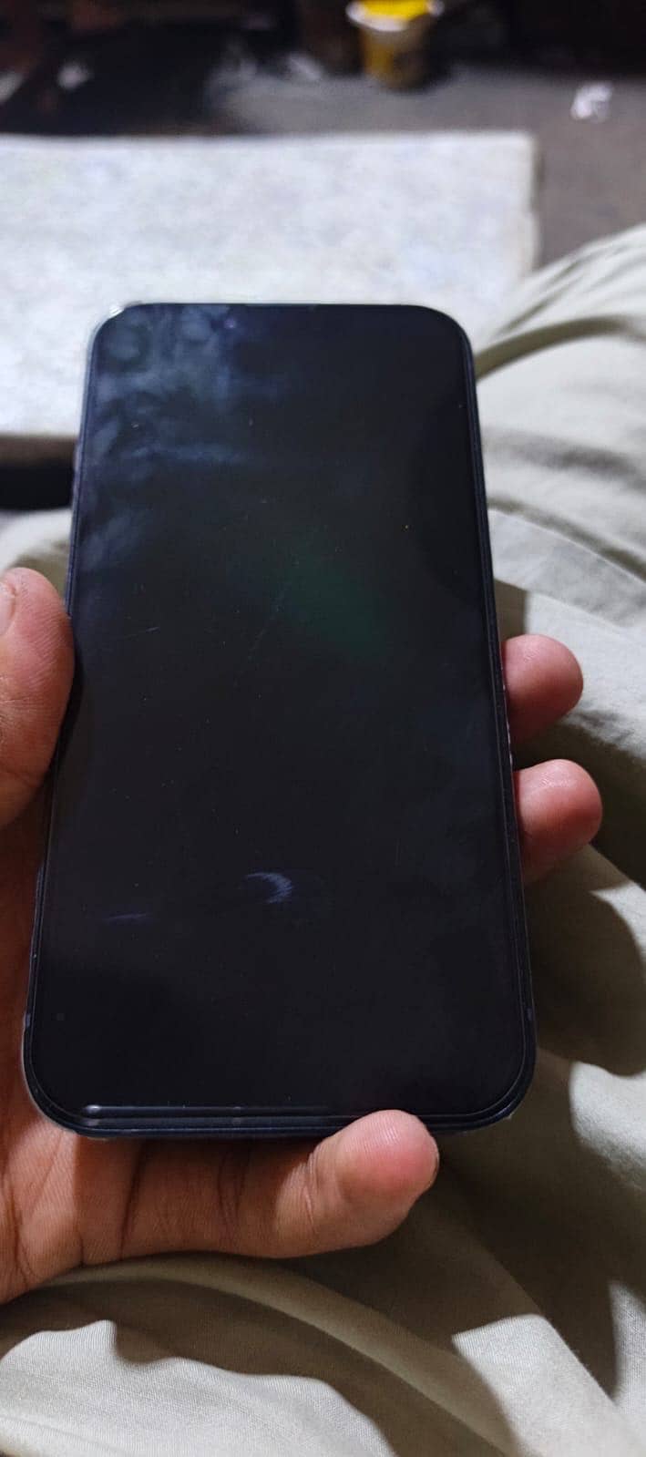 Apple iPhone 13 1