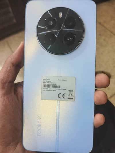 Realme 12