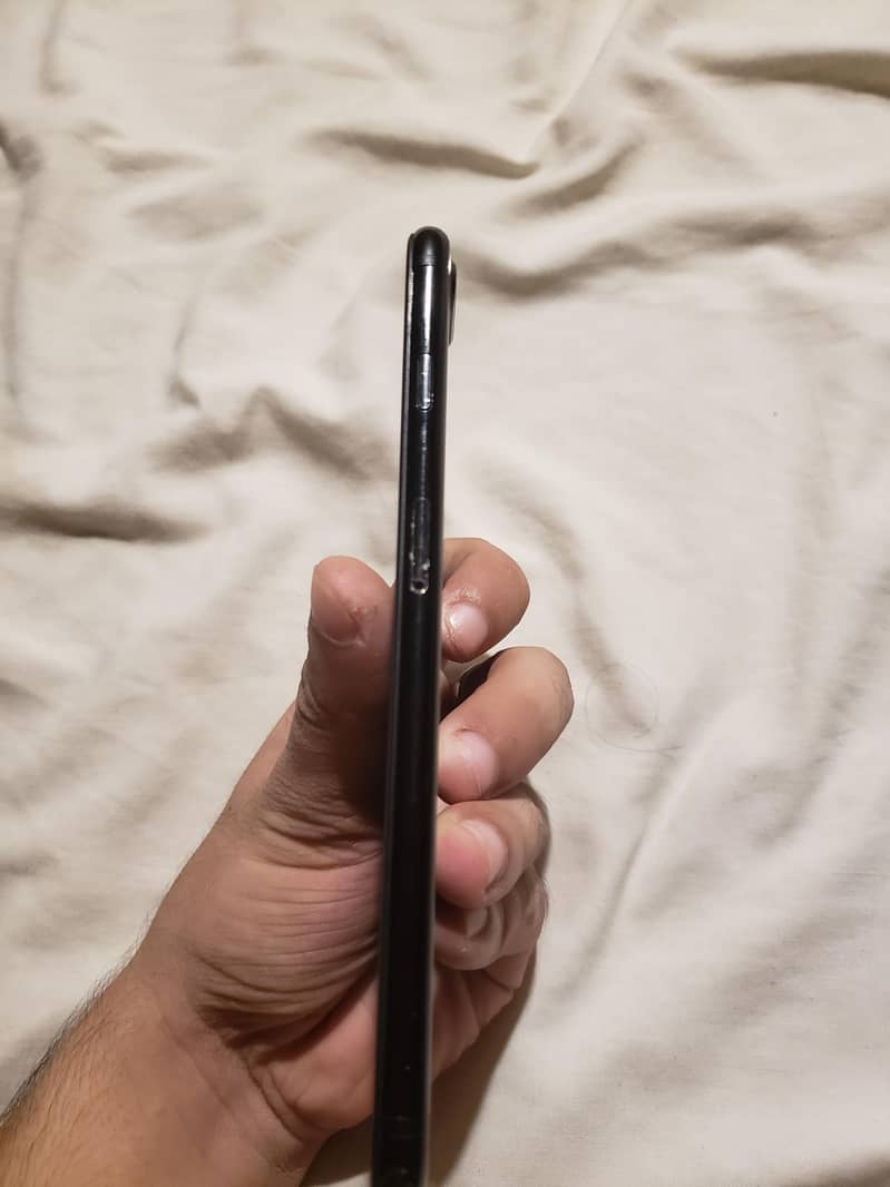 iPhone 7 Plus pta approved 2