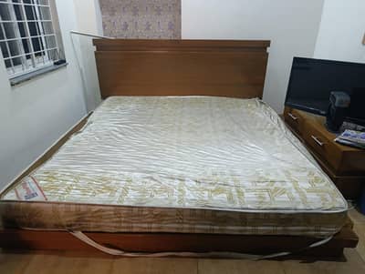 bedroom set