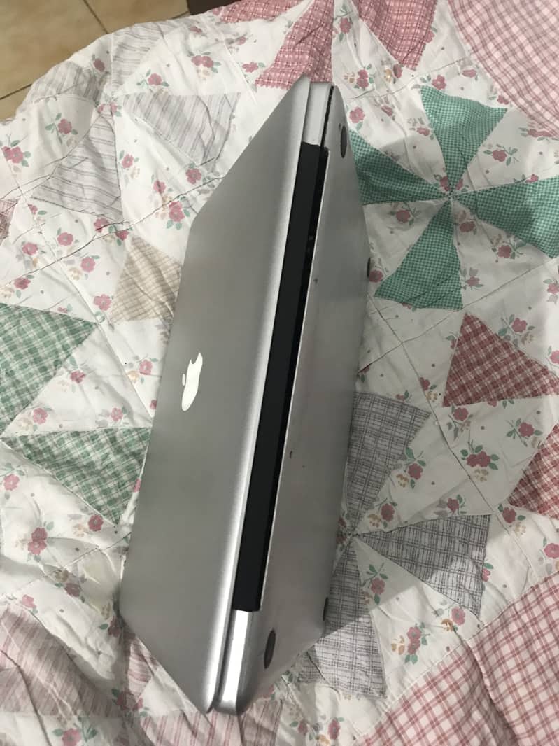 MacBook Pro 2011 6