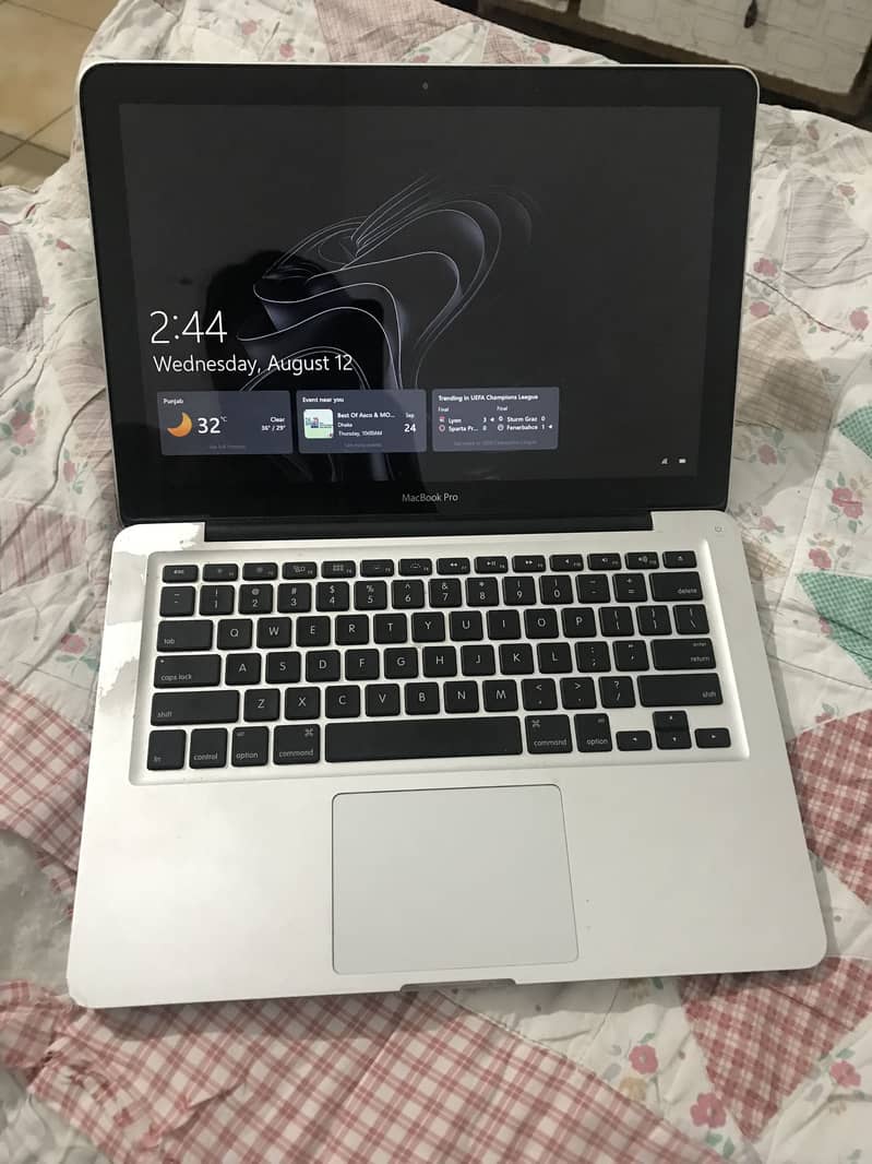 MacBook Pro 2011 9