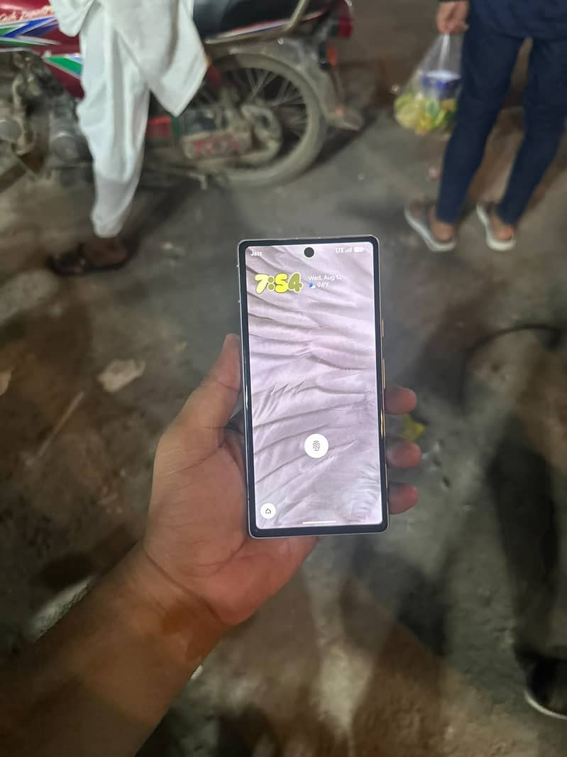 Google Pixel 7a 1
