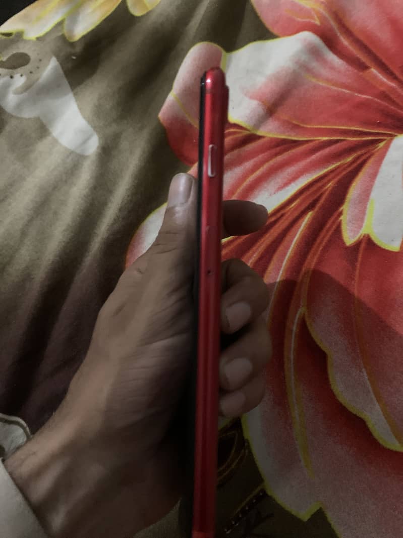 Apple iPhone 8 Plus 2