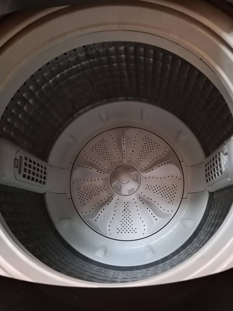 haier fully automatic machine full size 15 kg 0