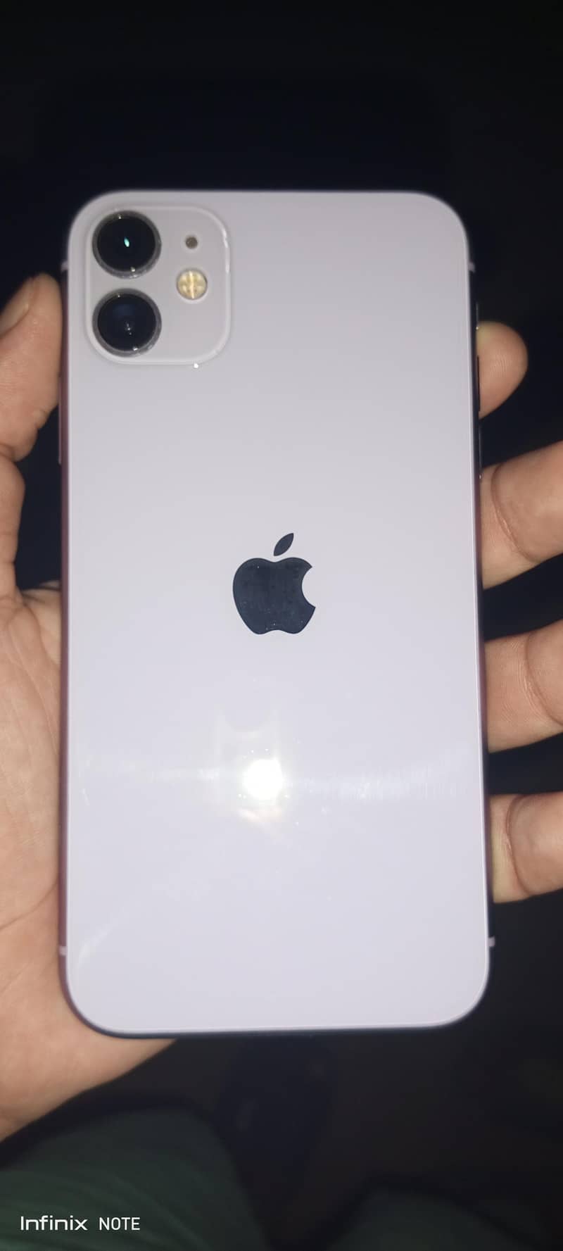 Apple iPhone 11 0