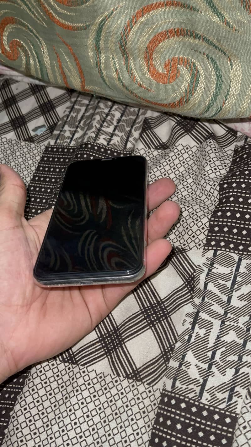 Apple iPhone X 1