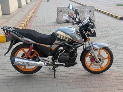 Honda cb150f 10 by 9 one hand used