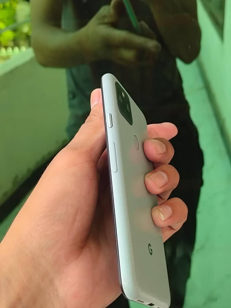 Google Pixel 5 1