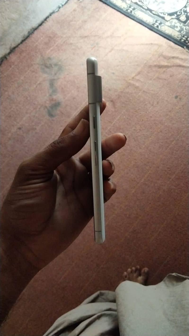 Google pixel 7.8/128 1
