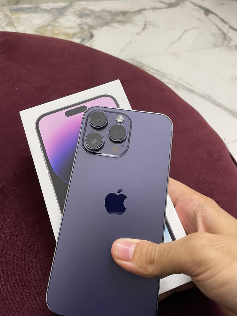 Apple iPhone 14 Pro Max 0