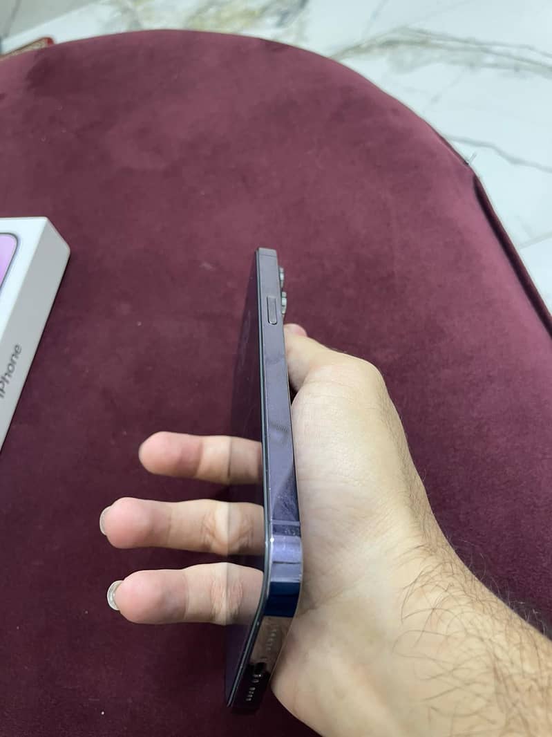 Apple iPhone 14 Pro Max 5