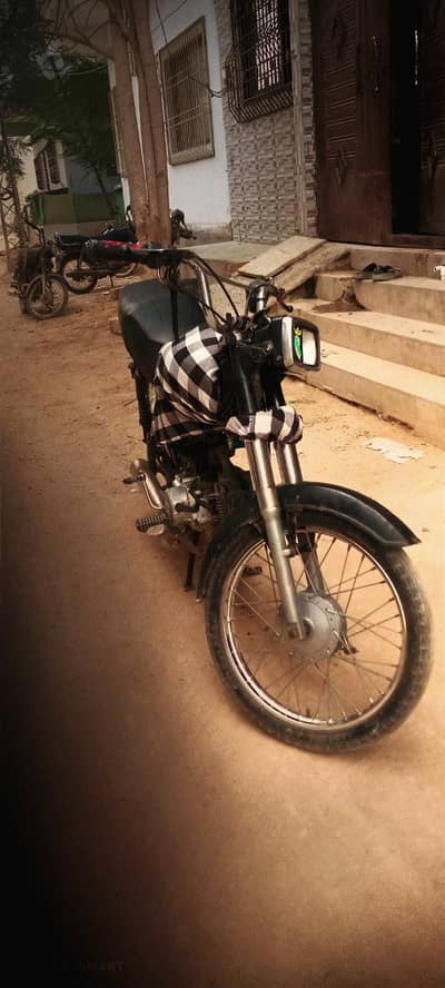 I am selling my bike shine star 2017 model