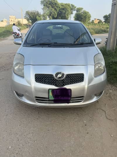 Toyota Vitz 2006