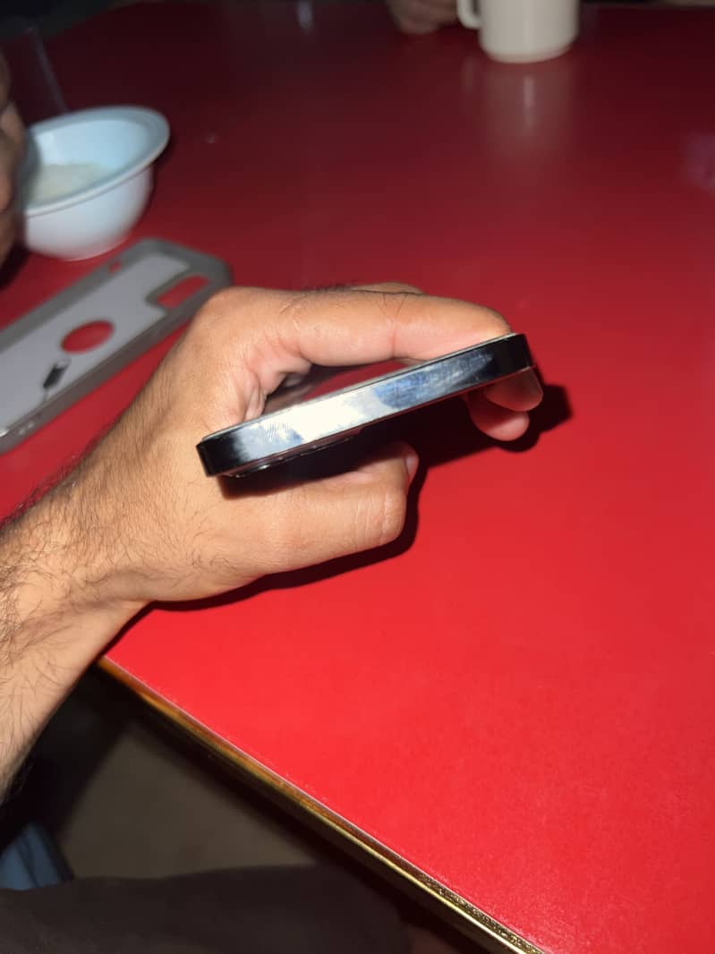 iPhone 12 Pro 3