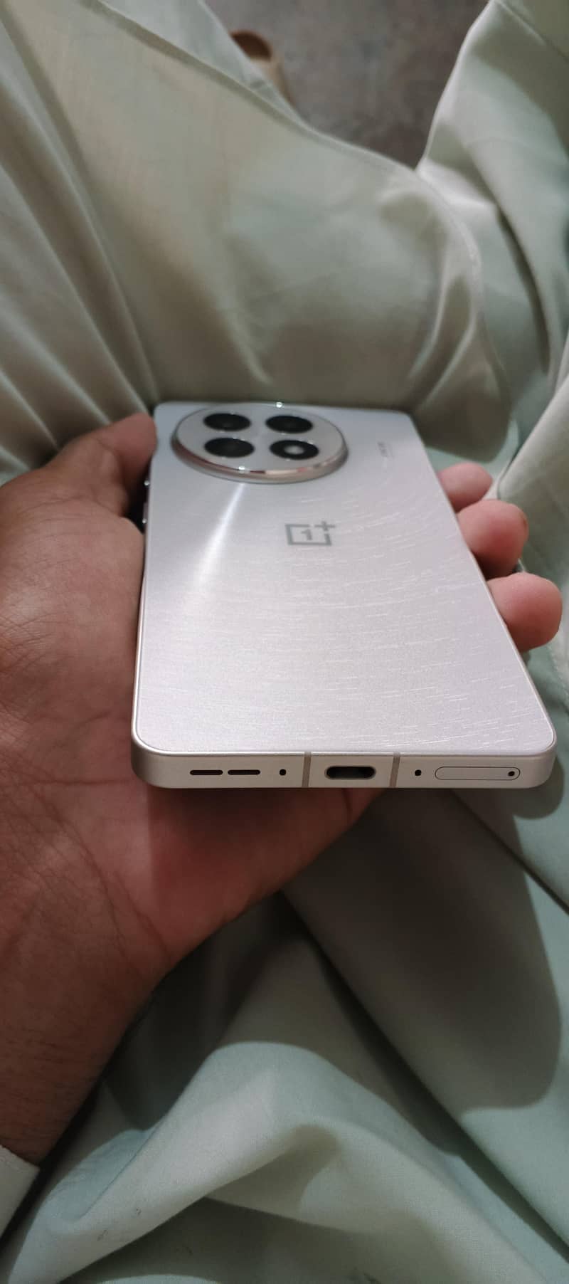 One Plus 13R 1